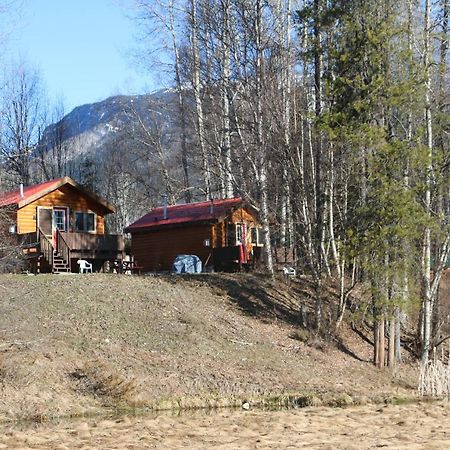 Rocky Mountain Cabins And Home 골든 외부 사진